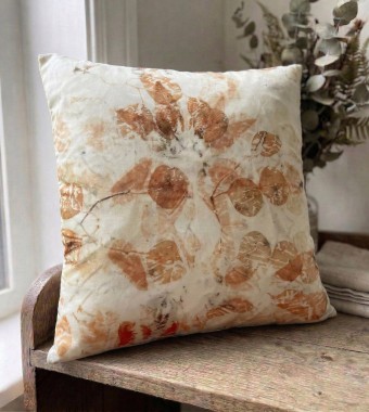 Jedwabna unikatowa poduszka 