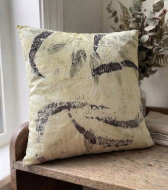 Jedwabna unikatowa poduszka