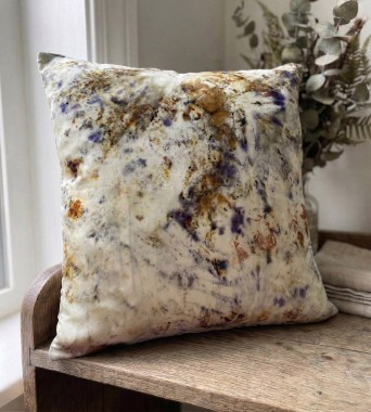 Jedwabna unikatowa poduszka